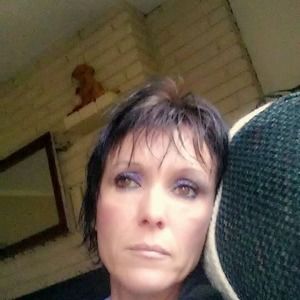 Meet your Posher, Deana